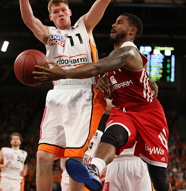 更为鲜明 更为鲜明