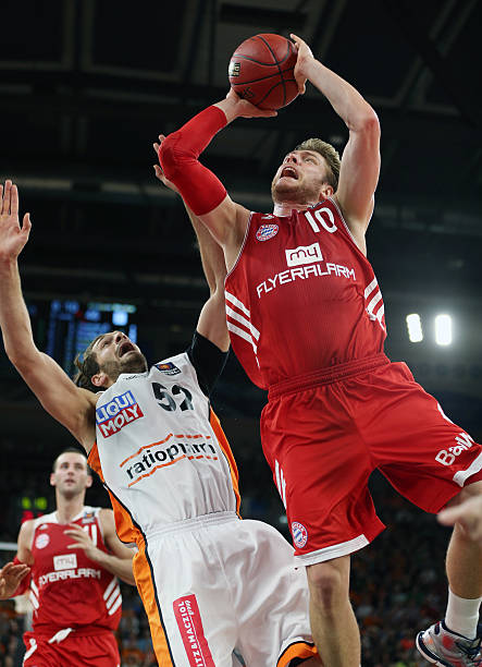 领先还是落 领先还是落