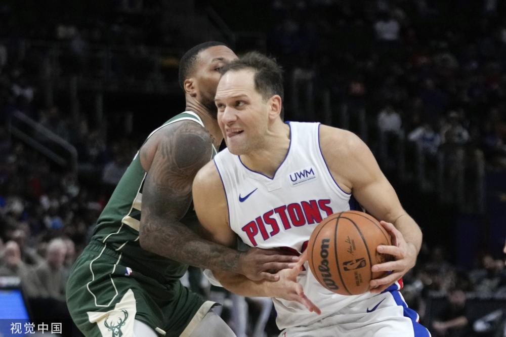 他全面表现 他全面表现