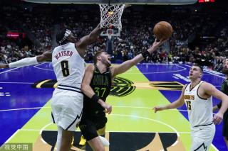 粉丝讨论的 粉丝讨论的